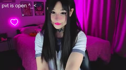 Snapshot of your_little_eva chatting on 01/10/26, 11:53 Eva online show from 01/10/26, 11:53