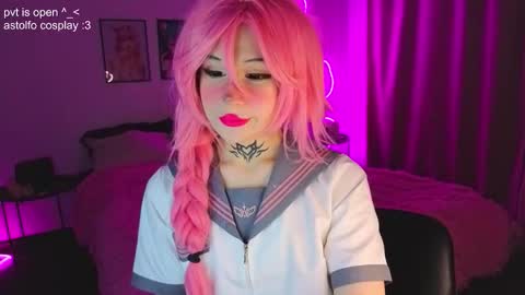 Snapshot of your_little_eva chatting on 01/14/26, 10:14 Eva online show from 01/14/26, 10:14