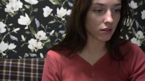 Snapshot of your_little_flexible_girl chatting on 12/28/24, 12:15 Meri online show from 12/28/24, 12:15