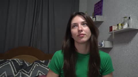 Snapshot of your_little_flexible_girl chatting on 01/17/25, 09:50 Meri online show from 01/17/25, 09:50