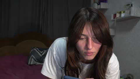 Snapshot of your_little_flexible_girl chatting on 01/19/25, 09:23 Meri online show from 01/19/25, 09:23