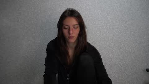 Snapshot of your_little_flexible_girl chatting on 01/20/25, 09:43 Meri online show from 01/20/25, 09:43