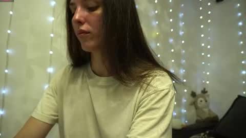 Meri  online show from 06/15/26, 08:00
