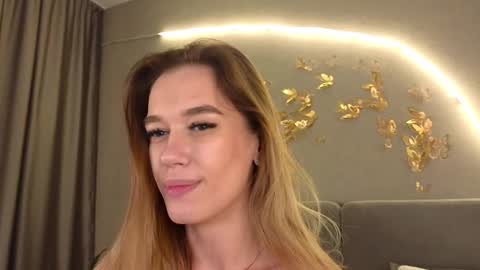Snapshot of your_misstress chatting on 03/06/25, 05:46 Jessica Loyd online show from 03/06/25, 05:46