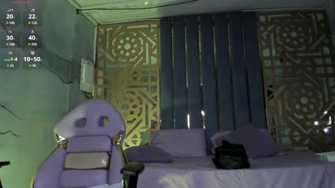 Evelin  online show from 12/19/24, 01:18