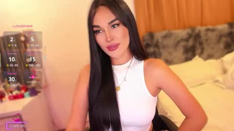 Snapshot of your_other_halfxx chatting on 03/08/26, 09:02 Miss Larah online show from 03/08/26, 09:02