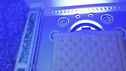 Snapshot of your_perverse_whore chatting on 12/04/24, 10:24 Salome online show from 12/04/24, 10:24