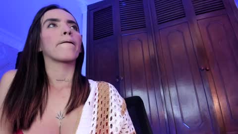 Snapshot of your_perverse_whore chatting on 12/28/24, 10:34 Salome online show from 12/28/24, 10:34