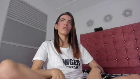 Snapshot of your_perverse_whore chatting on 01/11/25, 11:13 Salome online show from 01/11/25, 11:13