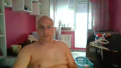 Erick online show from 06/04/26, 03:23