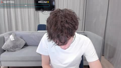 your_shy_guy online show from 01/08/25, 06:52