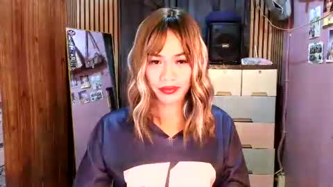 Snapshot of your_slut_daughter69 chatting on 03/27/26, 04:40 your_slut_daughter69 online show from 03/27/26, 04:40