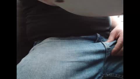 Snapshot of your_tipie chatting on 01/15/26, 11:04 your_tipie online show from 01/15/26, 11:04