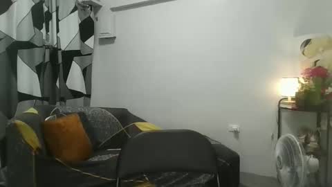 your_unmarriedwife online show from 05/13/26, 06:33