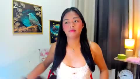 Snapshot of yourangelofsex chatting on 06/03/26, 07:44 yourangelofsex online show from 06/03/26, 07:44