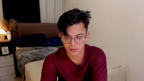 yourasian_bradley online show from 03/03/25, 02:26