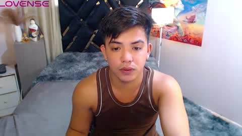 yourasian_bradley online show from 10/06/25, 05:27