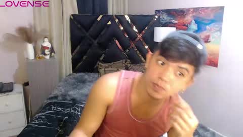 yourasian_bradley online show from 10/17/25, 01:14