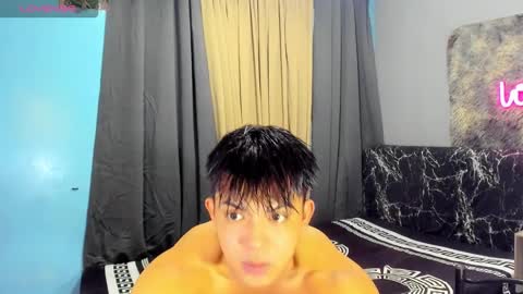 yourasian_bradley online show from 11/18/25, 07:02