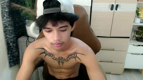 Snapshot of yourasian_eric chatting on 03/02/26, 02:02 yourasian_eric online show from 03/02/26, 02:02