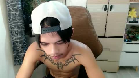 Snapshot of yourasian_eric chatting on 03/18/26, 04:54 yourasian_eric online show from 03/18/26, 04:54