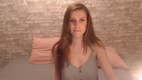 Snapshot of yourbabybaby01 chatting on 09/25/25, 02:48 Sasha FOLLOW ME online show from 09/25/25, 02:48