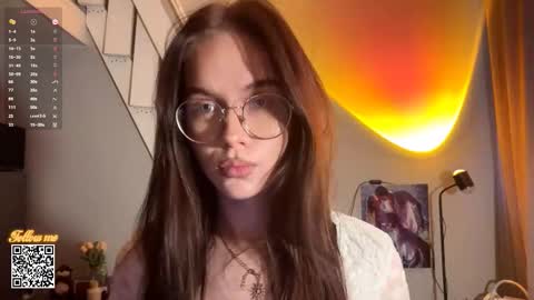 Snapshot of yourbelovedelsa chatting on 03/17/26, 03:15 Elsa online show from 03/17/26, 03:15