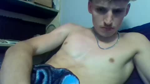 yourbitch1762 online show from 09/09/25, 09:36