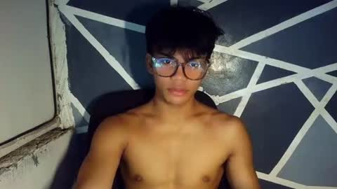 Snapshot of yourboycumrain chatting on 07/15/26, 09:53 rainy online show from 07/15/26, 09:53