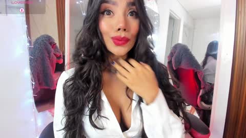 Selena online show from 12/29/24, 04:48