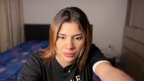 yourcutemolly__ online show from 05/12/26, 01:14