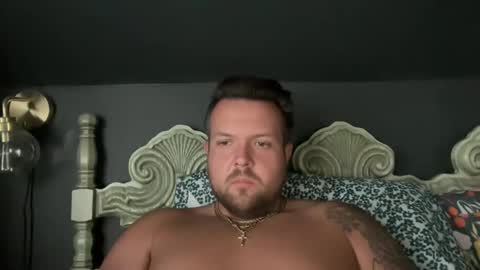 Snapshot of yourdaddyy34 chatting on 04/08/26, 05:57 yourdaddyy34 online show from 04/08/26, 05:57