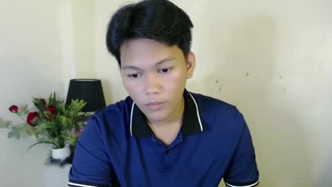 Snapshot of yourdreamboyxx chatting on 02/04/26, 10:21 HEN online show from 02/04/26, 10:21