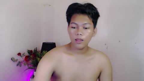 Snapshot of yourdreamboyxx chatting on 02/05/26, 10:53 HEN online show from 02/05/26, 10:53