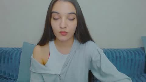 Snapshot of yourdreammary chatting on 10/16/25, 08:10 Adele online show from 10/16/25, 08:10