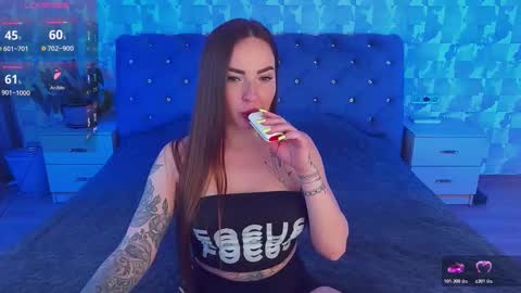 Snapshot of yourfantasywild chatting on 03/03/26, 08:31 Sue online show from 03/03/26, 08:31