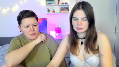 Snapshot of yourfantasyyyy_ chatting on 02/16/25, 09:16 Tina and Kate online show from 02/16/25, 09:16