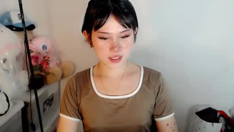 Snapshot of yourfavorateella chatting on 09/30/25, 07:13 PrettyElla online show from 09/30/25, 07:13