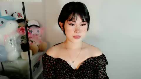 Snapshot of yourfavorateella chatting on 10/07/25, 02:09 PrettyElla online show from 10/07/25, 02:09