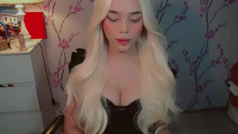 maureen love you online show from 09/29/25, 06:51