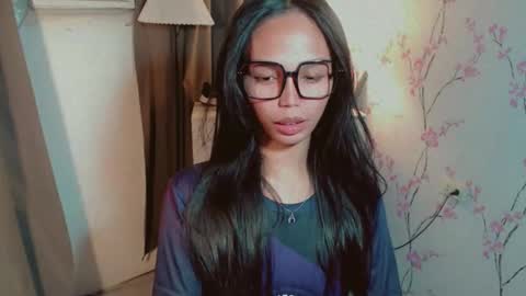 RICCIE MAE online show from 12/16/25, 01:16