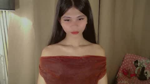 Snapshot of yourfavoratevivian chatting on 04/01/26, 10:27 Vivian online show from 04/01/26, 10:27