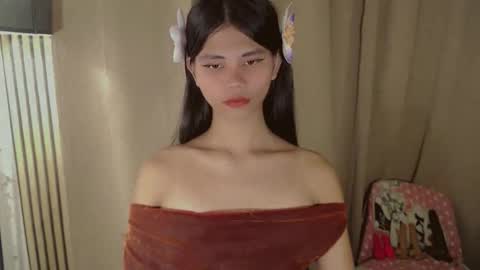 Snapshot of yourfavoratevivian chatting on 04/09/26, 06:30 Vivian online show from 04/09/26, 06:30