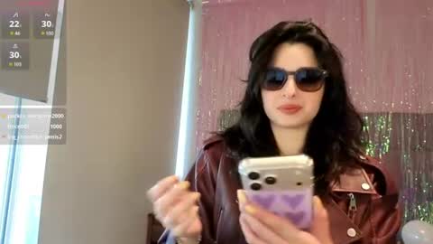 Snapshot of yourfreakygirl chatting on 07/24/26, 08:18 Helena online show from 07/24/26, 08:18