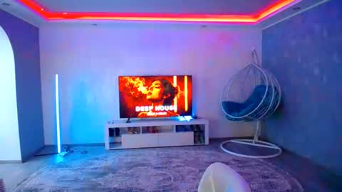 call meKira online show from 06/22/26, 06:10
