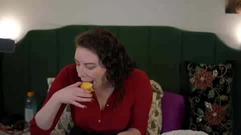 Sarlei Sar-uh-lie online show from 11/22/25, 01:04