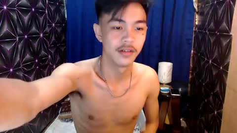 Snapshot of yourguy_josh23 chatting on 12/10/24, 07:05 Josh online show from 12/10/24, 07:05