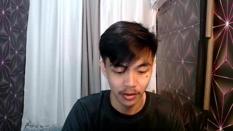 Snapshot of yourguy_josh23 chatting on 12/26/24, 08:21 Josh online show from 12/26/24, 08:21