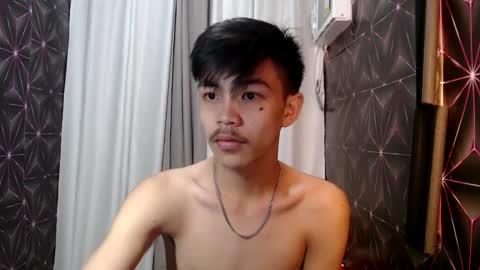 Snapshot of yourguy_josh23 chatting on 12/27/24, 07:03 Josh online show from 12/27/24, 07:03