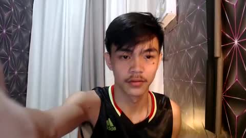 Snapshot of yourguy_josh23 chatting on 12/30/24, 05:37 Josh online show from 12/30/24, 05:37